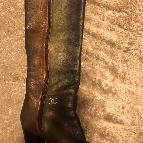CHANEL high boots - Picture 3 of 8